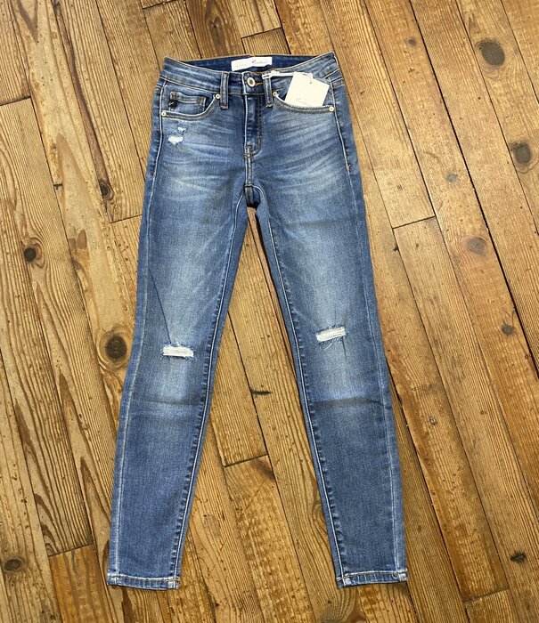 Kancan Low-Rise Petite Fit Ankle Skinny Jeans