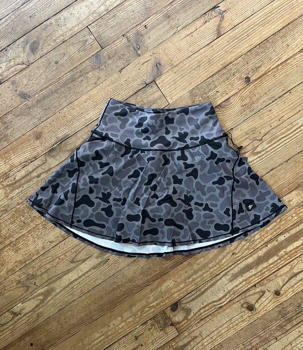 Combat Waterfowl Women's EXCLUSIVE Front Line Committed Old School  Camo Skort