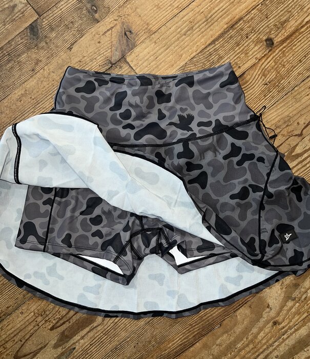 Combat Waterfowl Women's EXCLUSIVE Front Line Committed Old School  Camo Skort