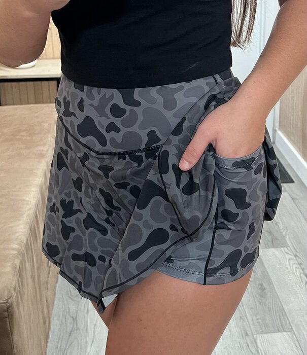 Combat Waterfowl Women's EXCLUSIVE Front Line Committed Old School  Camo Skort