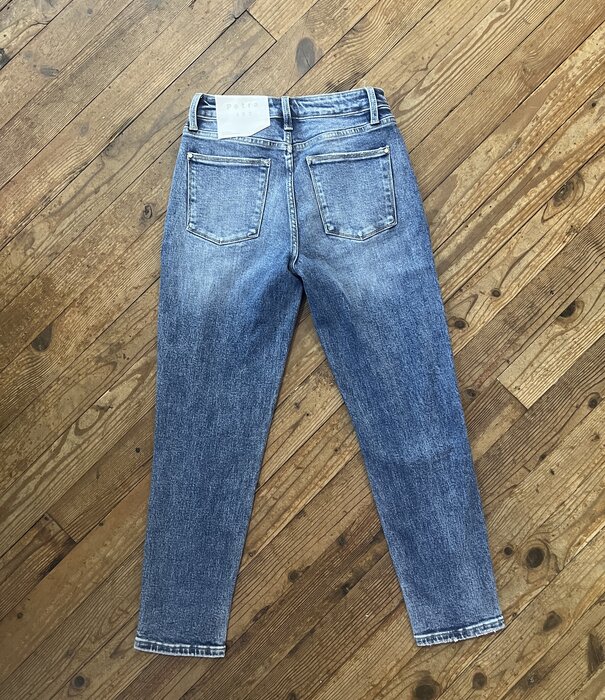 Petra153 Destroyed Knee Super High Rise Stretch Mom Jeans