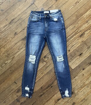 Women's High RIse Stretch Ankle Skinny w/Distressed Hem