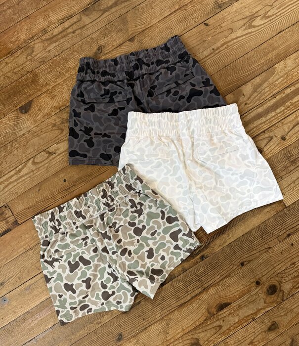 Combat Waterfowl CW Women's Front Line 2.5" High Waisted Shorts