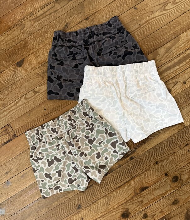 Combat Waterfowl CW Women's Front Line 2.5" High Waisted Shorts