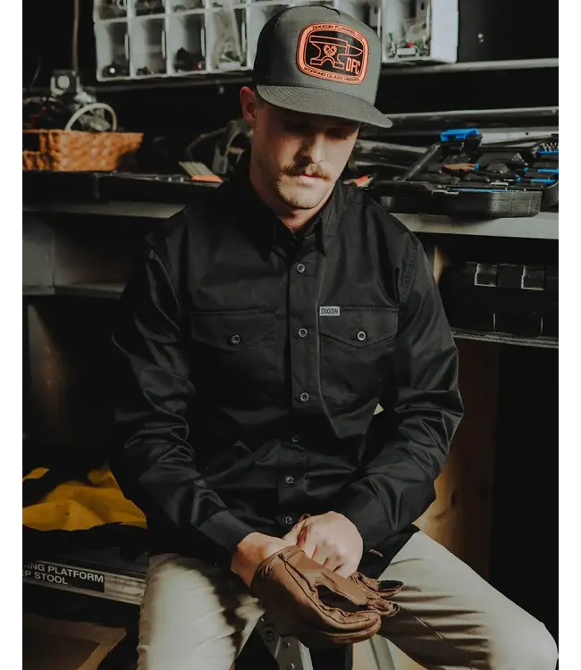 DIXXON - WORKFORCE L/S BUTTON UP - Black -