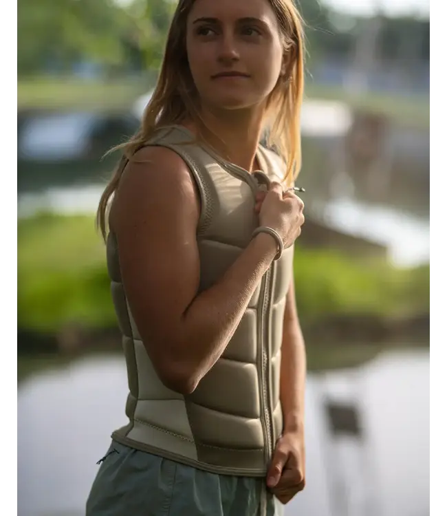 Follow - Wmns CORP Impact Vest - Sand -