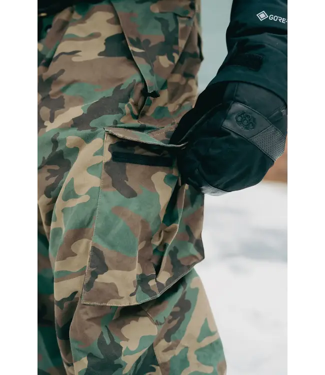 686 - Mens ESSOX CARGO SnowPant - Camo -