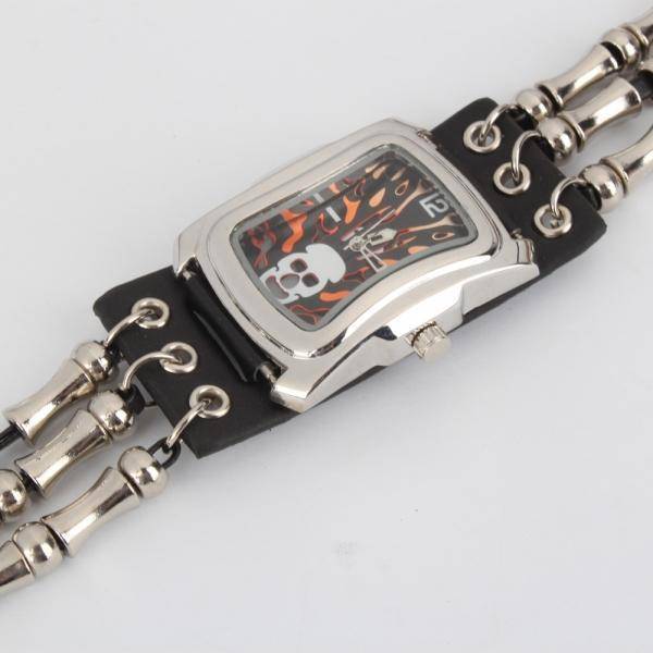 Montre : 40 modèles qui n’auraient jamais dû exister!