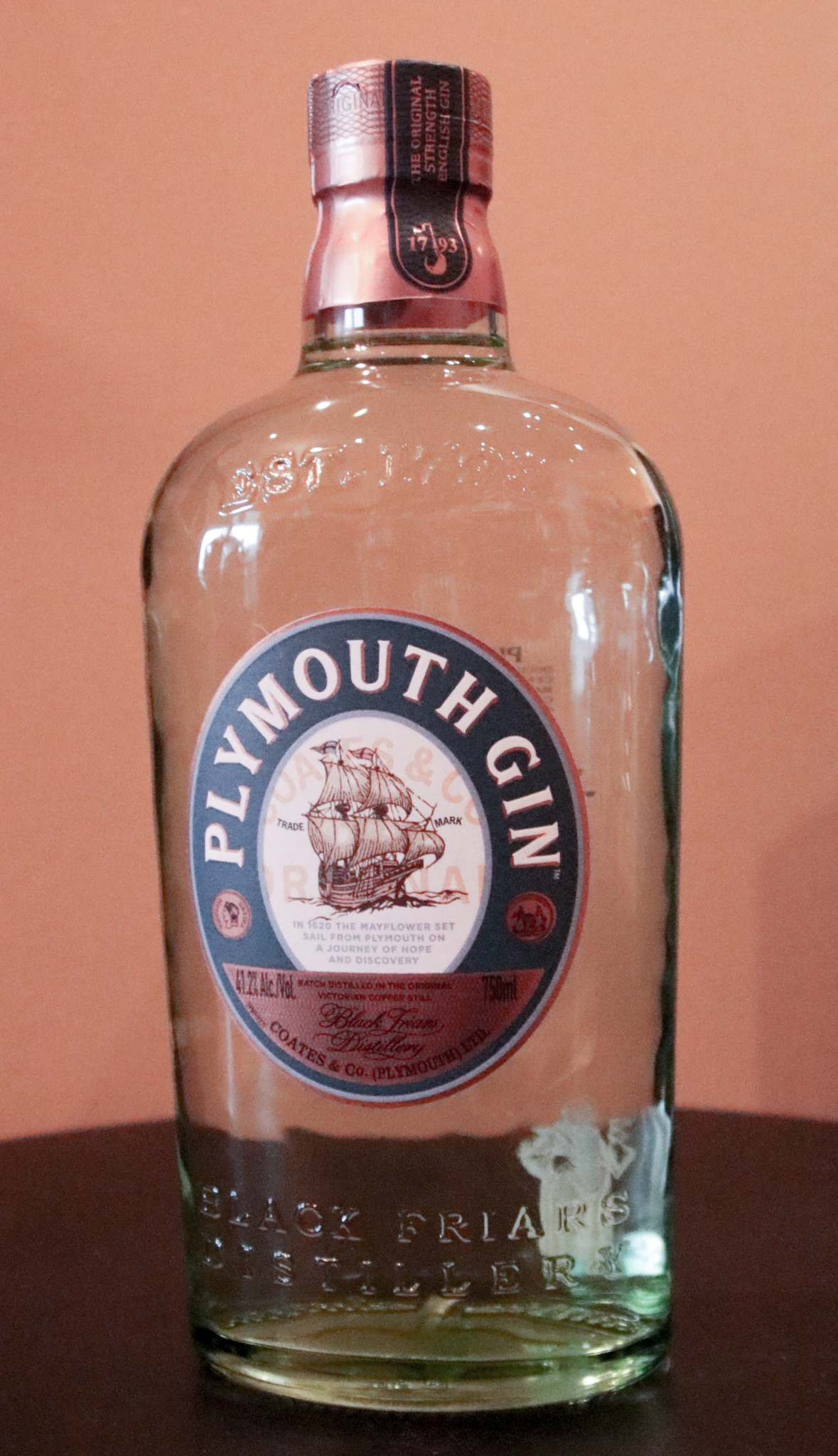 PLYMOUTH GIN 750ml Grapes & Grains
