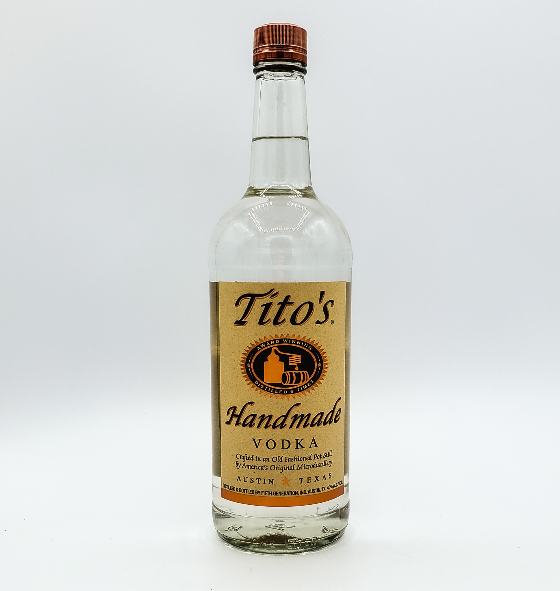 TITO'S HANDMADE VODKA 1.0L Grapes & Grains
