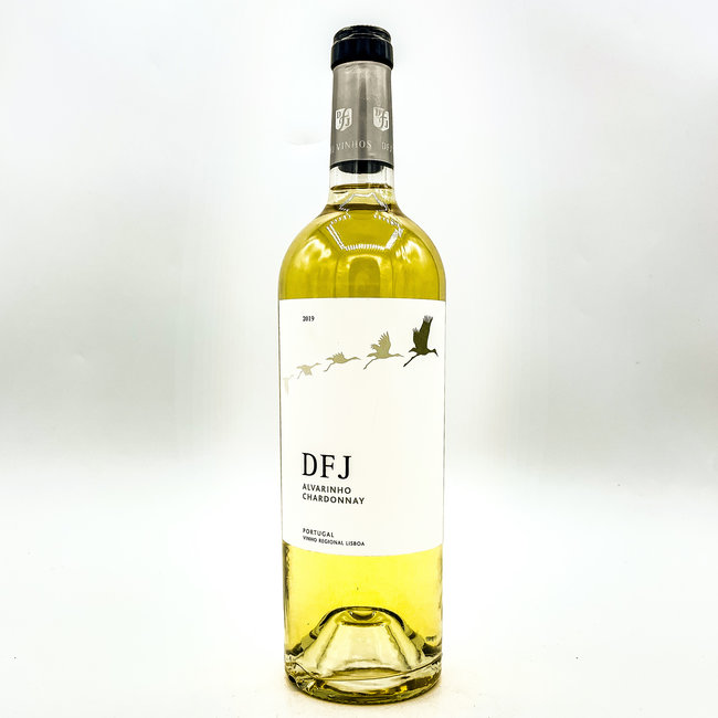 DFJ ALVARINHO/CHARDONNAY DRY WHITE BLEND LISBOA 750ML
