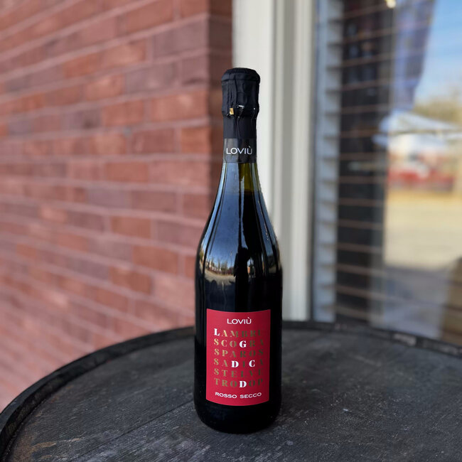 LOVIÙ LAMBRUSCO GRASPAROSSA di CASTELVETRO SPARKLING DRY RED 750ML