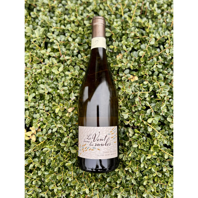Le PAS SAINT MARTIN 'Le VENT Dans Les SAULES' CHENIN BLANC ANJOU 750ML
