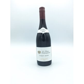 Guy Saget La PETIT PERRIÈRE PINOT NOIR VIN de FRANCE 750ML