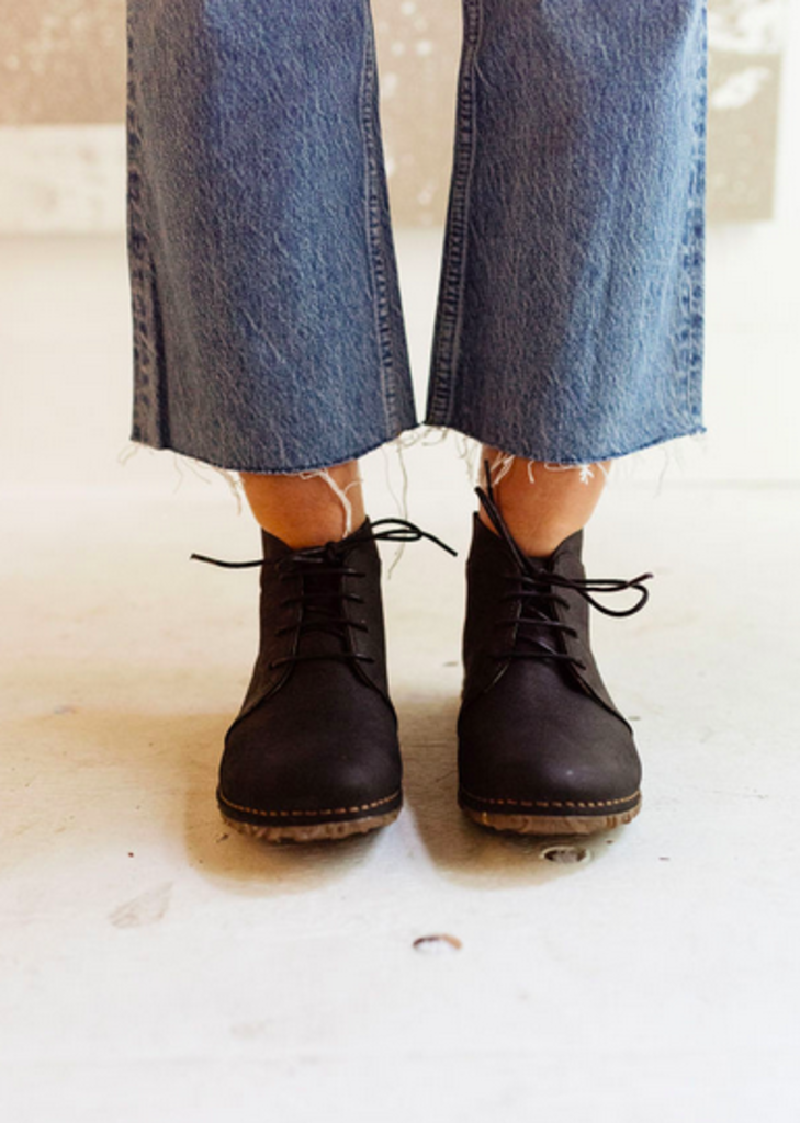 El Naturalista CORAL - Ankle boots - pleasant black/black 