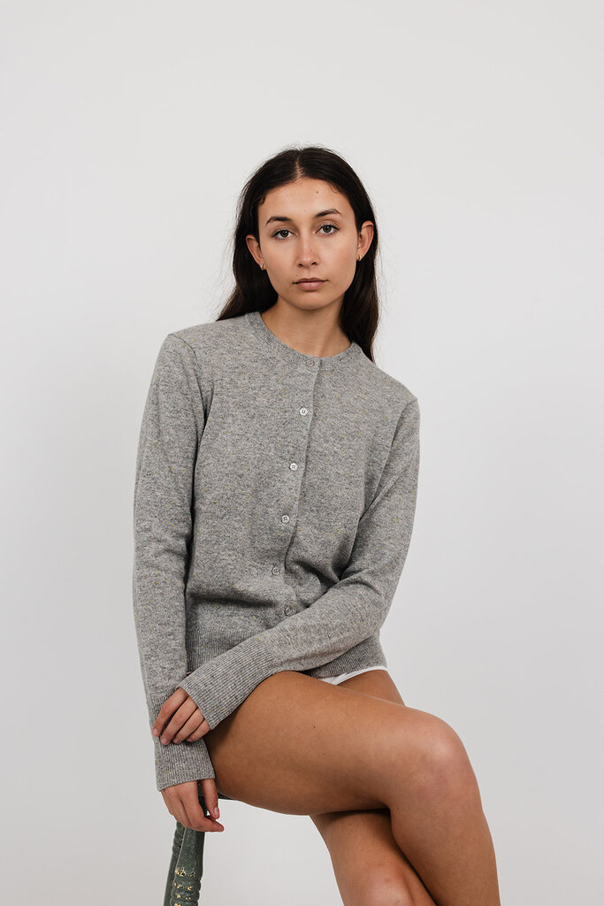 vic and bert vic and bert otis 100% flek cashmere cardi
