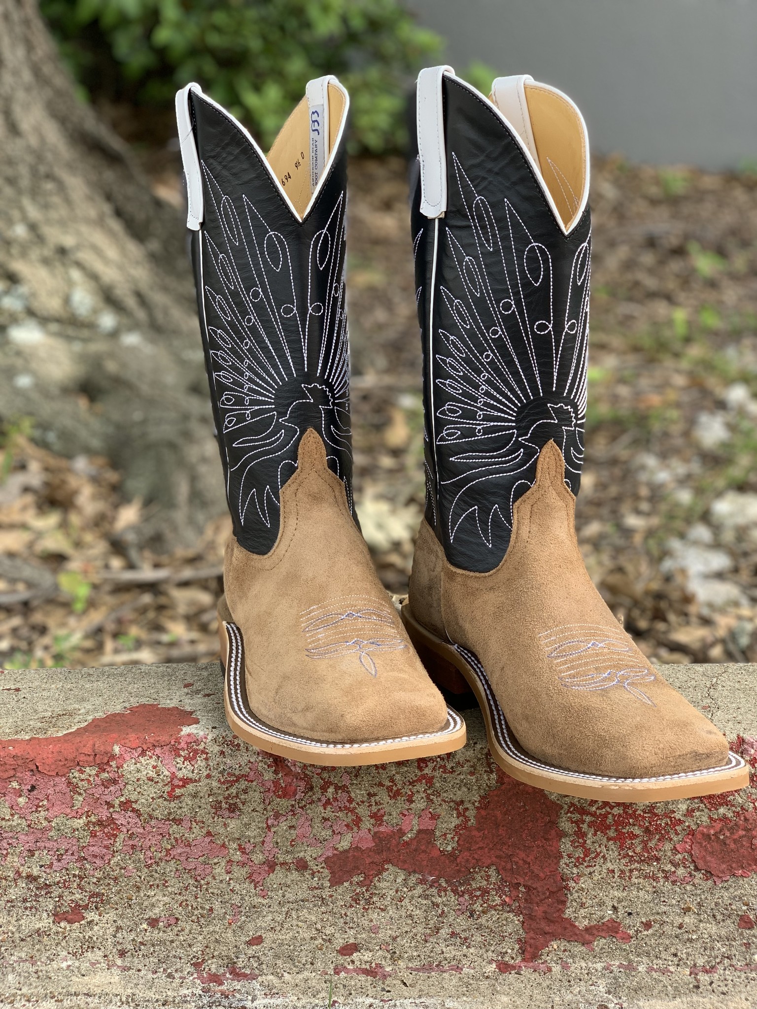 mens roughout cowboy boots