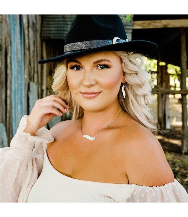 Silver Horizontal Feather AMNC5460