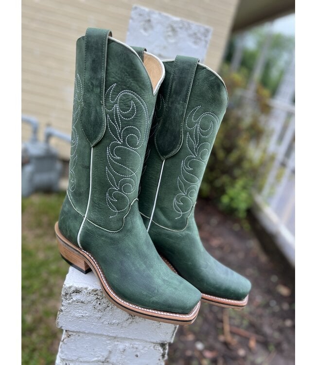 257674 Olathe Evergreen Crazyhorse