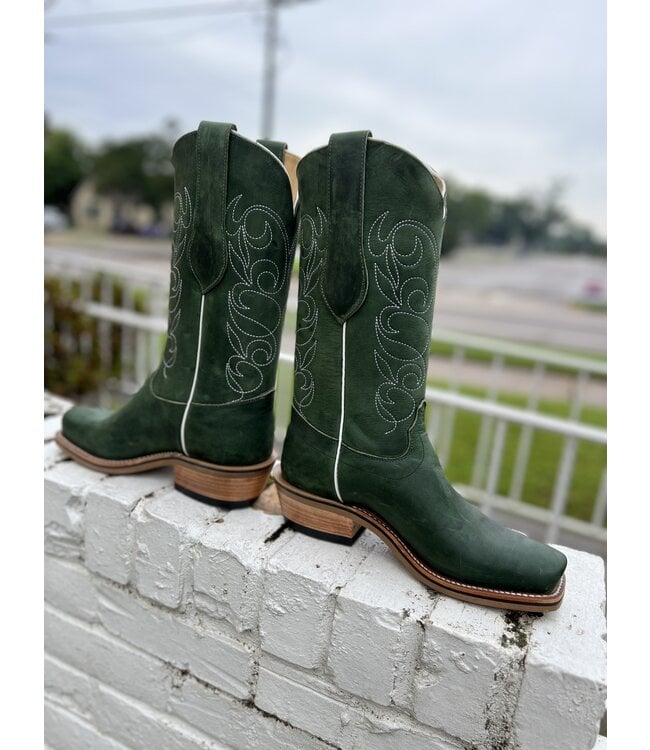 257674 Olathe Evergreen Crazyhorse