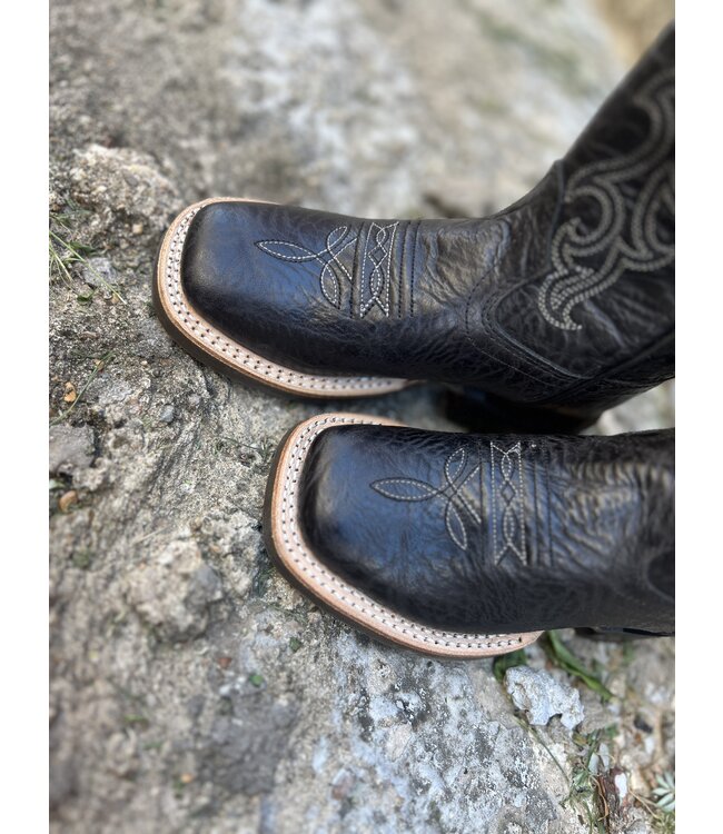 BSC1989 Black on Black Square Toe