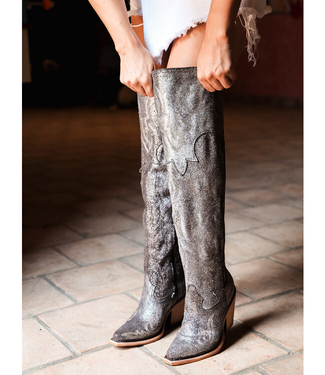 Z5245 Metal Over the Knee Boot