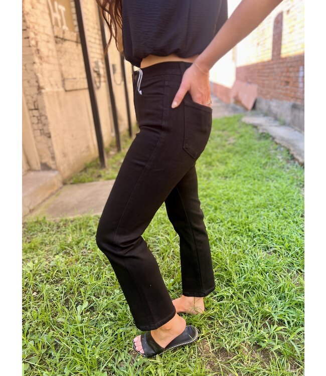 Victoria High Rise Blk Straight T5895