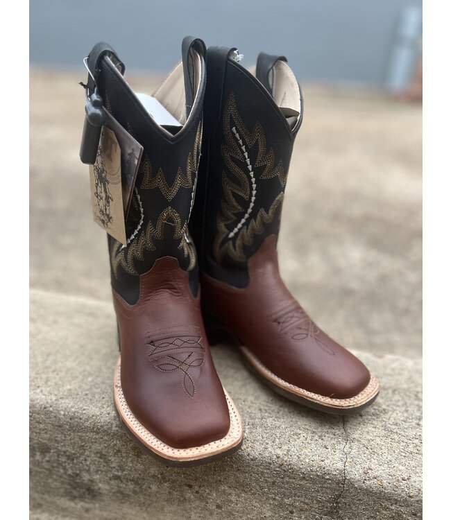 BSC1990 Crazy Horse  Square Toe