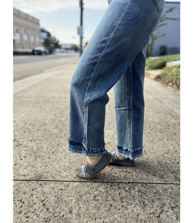 High Rise Distressed Jean SB8027