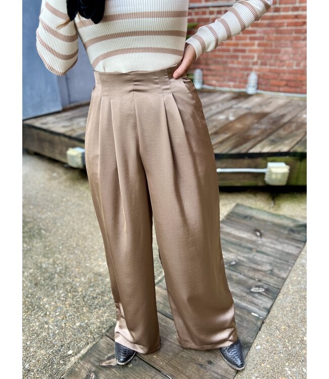 Pleats and Thanks Pant GP8651