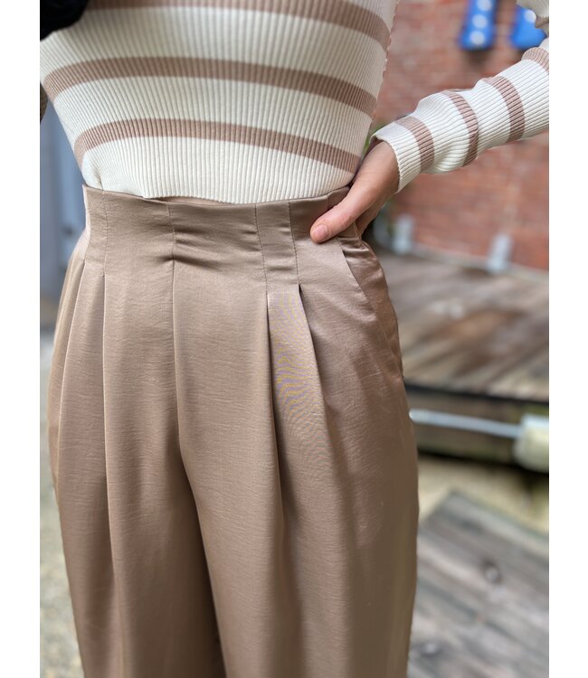 Pleats and Thanks Pant GP8651