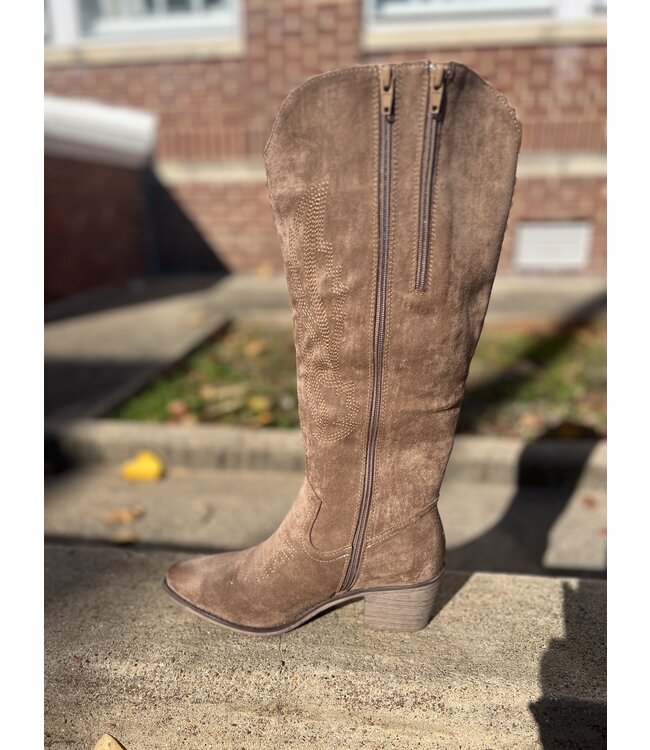 The Wilder Boot Taupe 89905