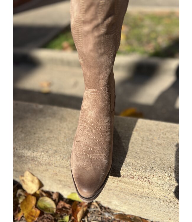 The Wilder Boot Taupe 89905