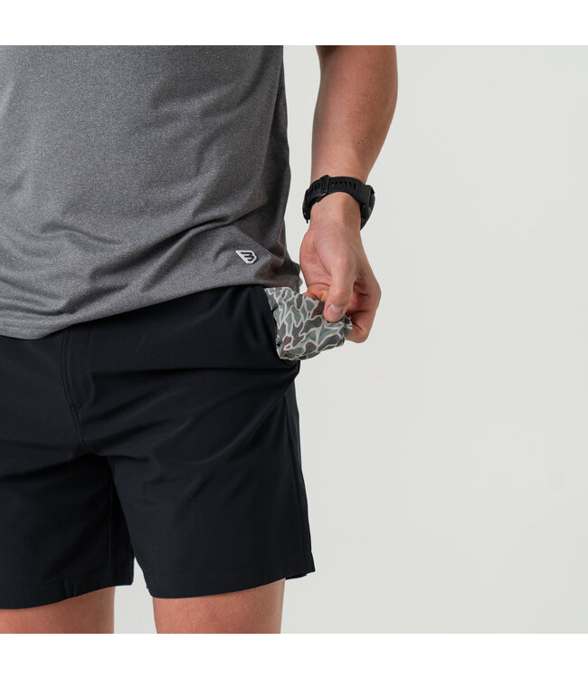 Everyday Short Matte Black