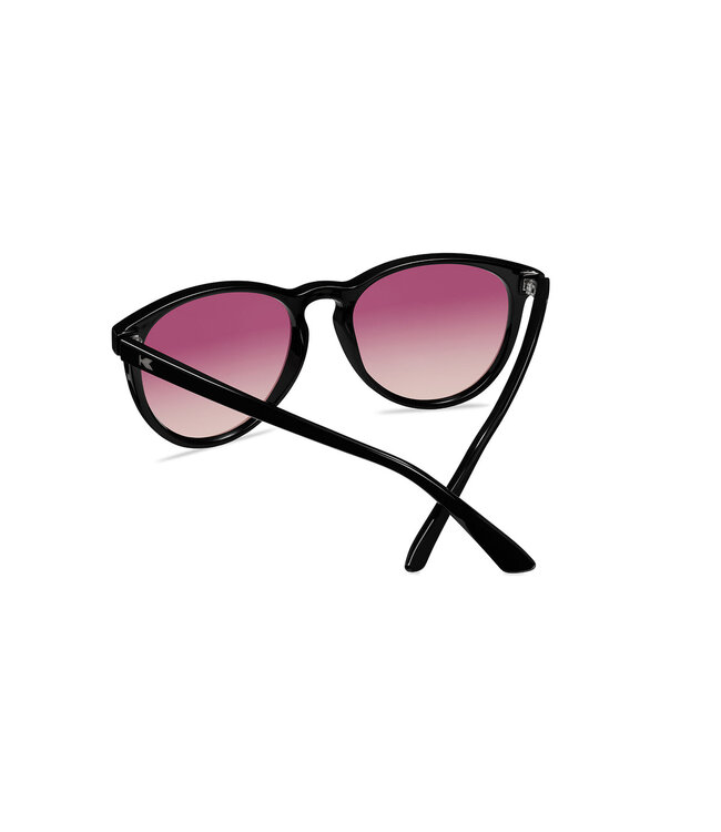 MTSF3405 Persuasion Mai Tais