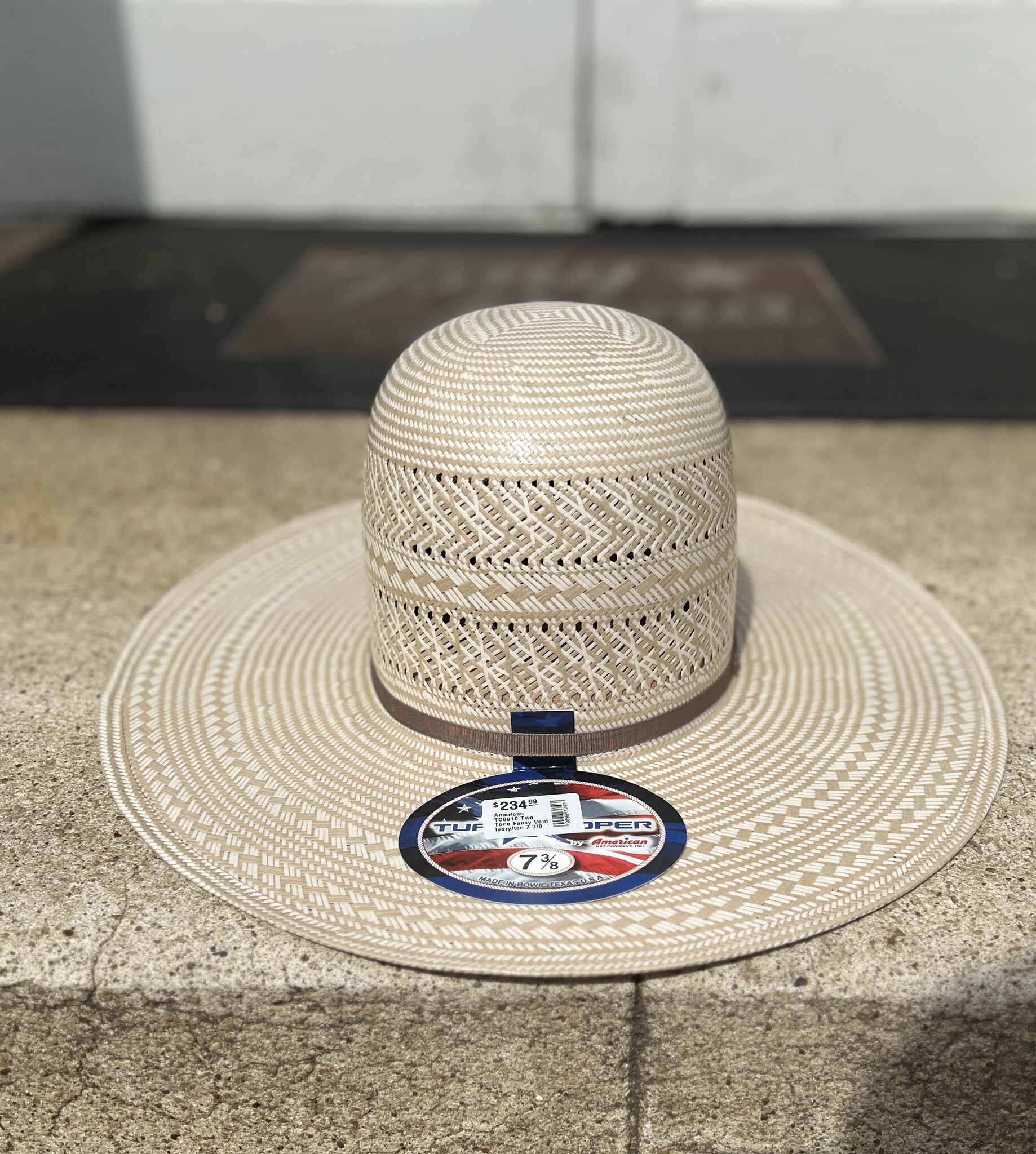 American TC8910 Two Tone Fancy Vent Ivory/tan - Diamond T Outfitters