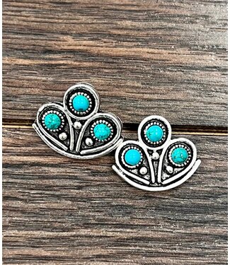 isac Turquoise Stud Earrings