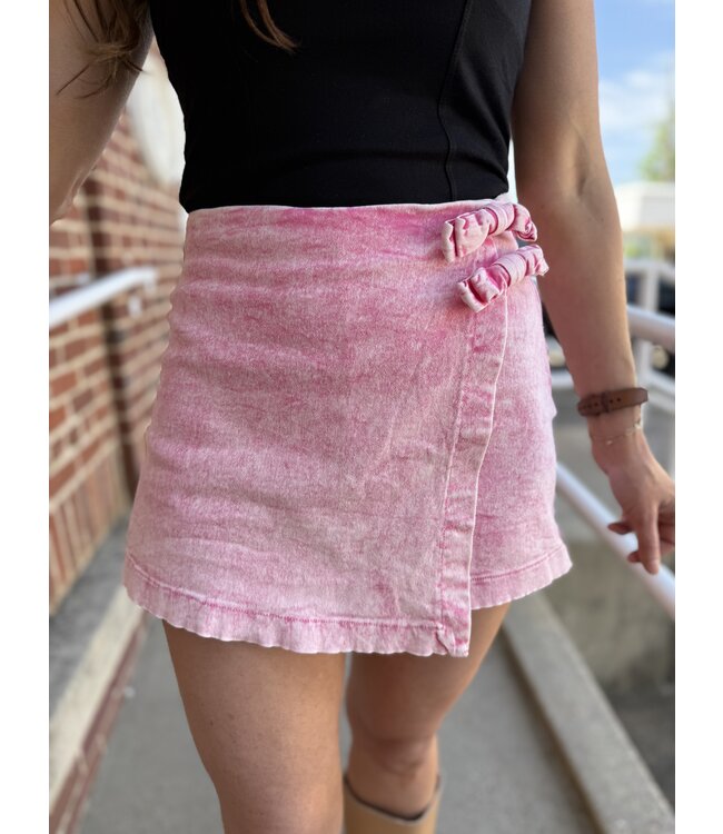 The Kaden Skort Pink Acid IP8833