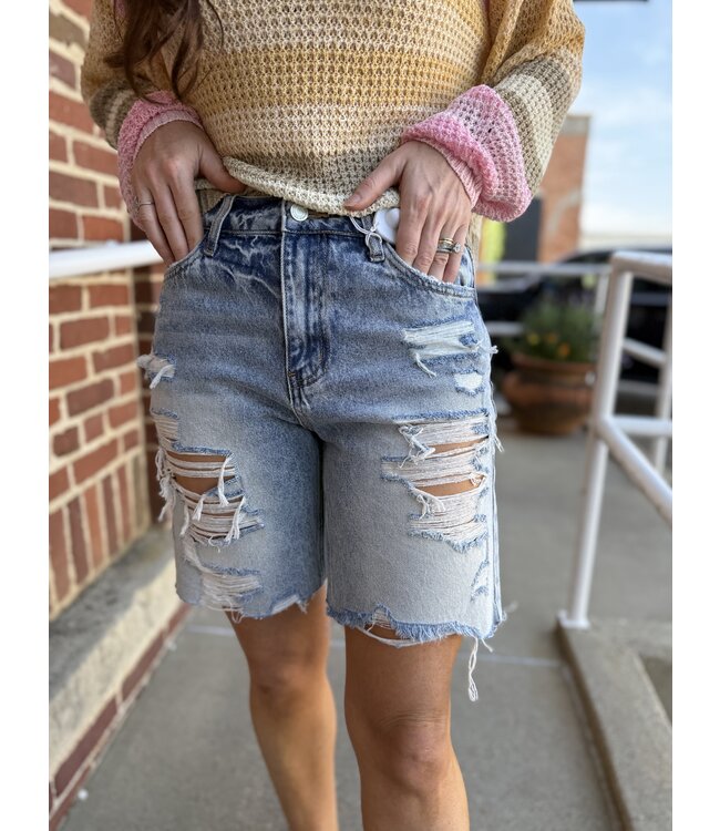 Amici High Rise Bermuda V2770