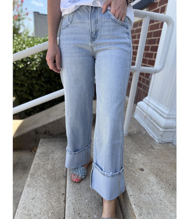 Super High Rise Cuffed Baggy Wide Jeans T6515
