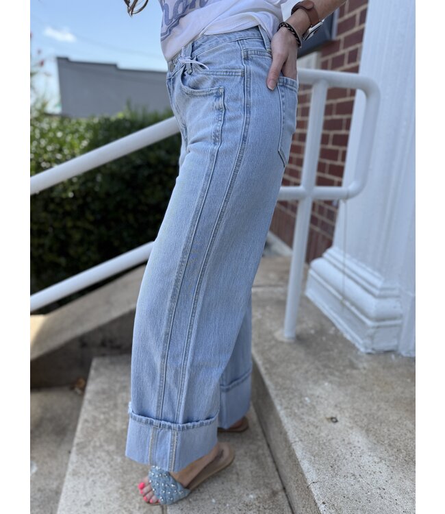 Super High Rise Cuffed Baggy Wide Jeans T6515