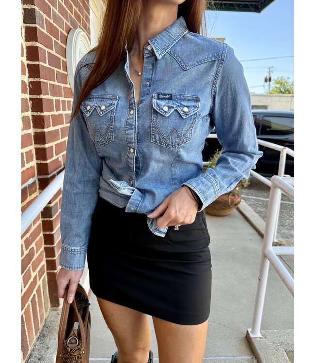 112367313 Vintage Snap Top