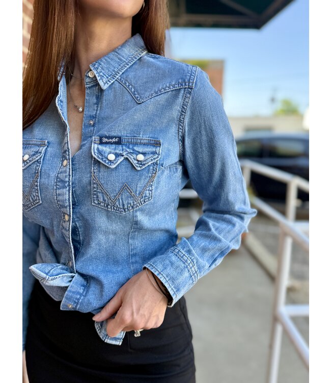 112367313 Vintage Snap Top