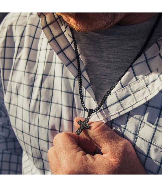 NC6287 Strong Horizons Cross