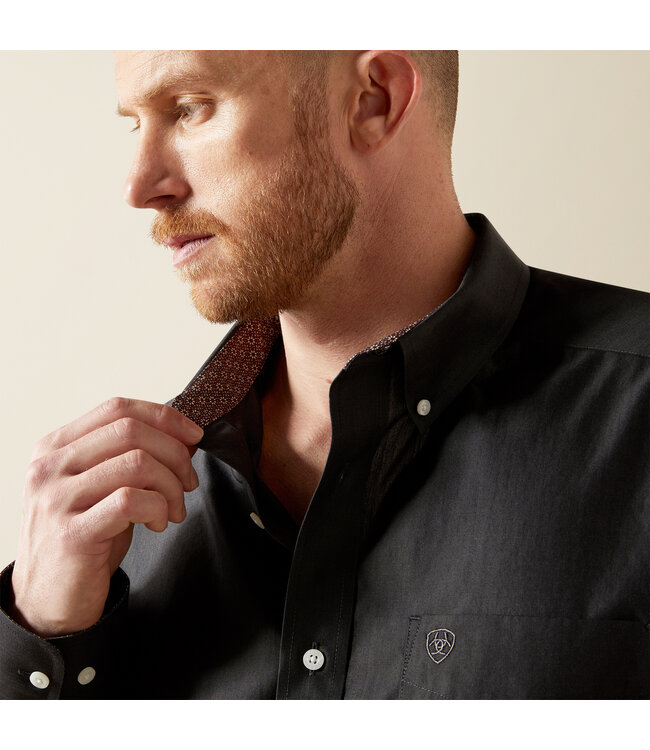 10065843 Solid Pinpoint Oxford LS Black