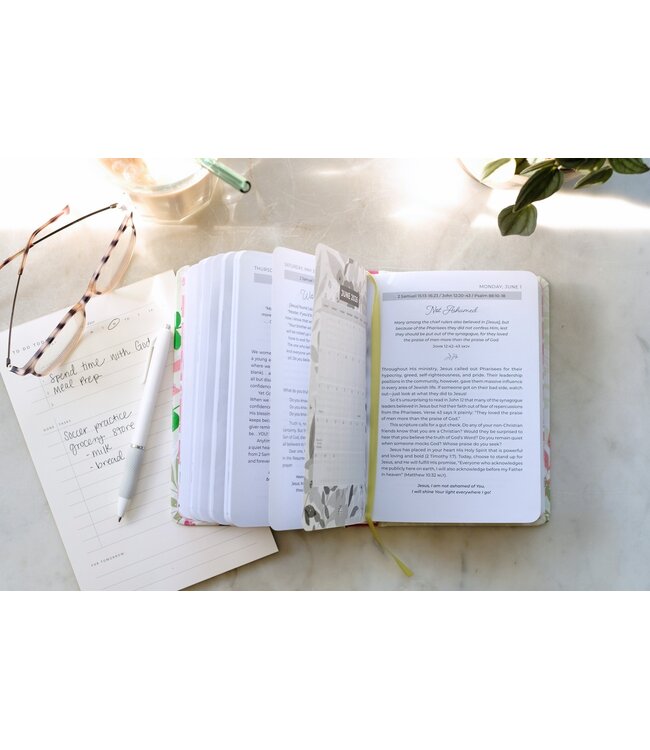 Daily Wisdom For Women 2026 Devotional Collection