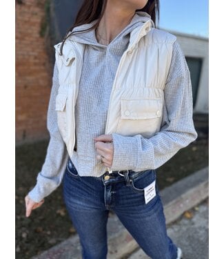 The Lindley Vest CR2355 Cream