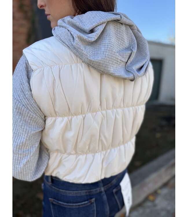 The Lindley Vest CR2355 Cream