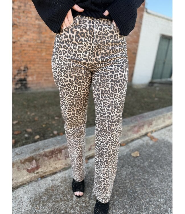 Leopard Super High Rise Dad Jean AM19758