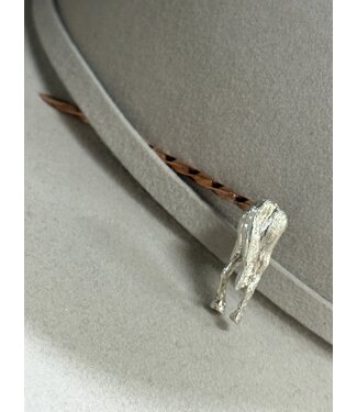 Diamond T Outfitters horses rear cowboy pick